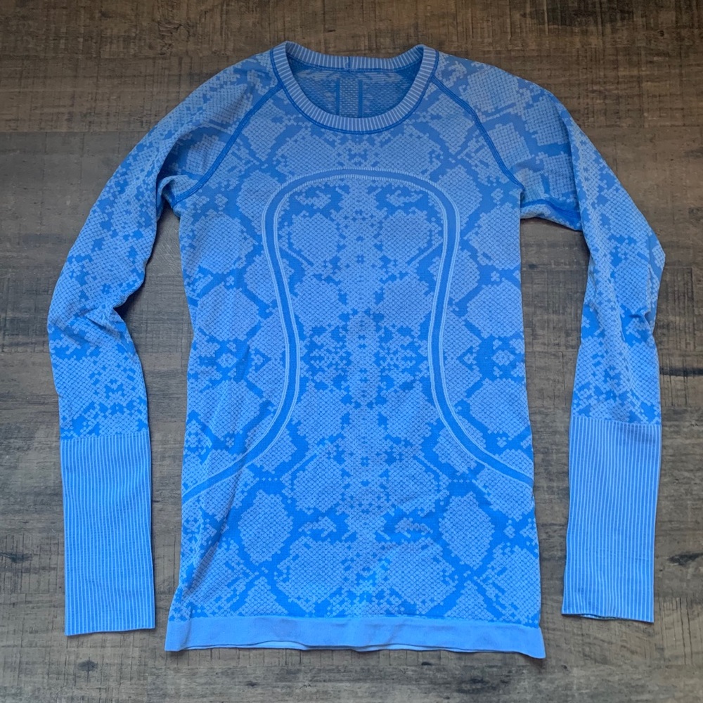 Lululemon long sleeve top